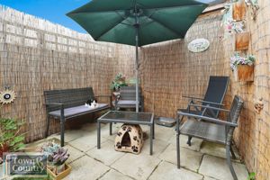 SILCOTT STREET- click for photo gallery